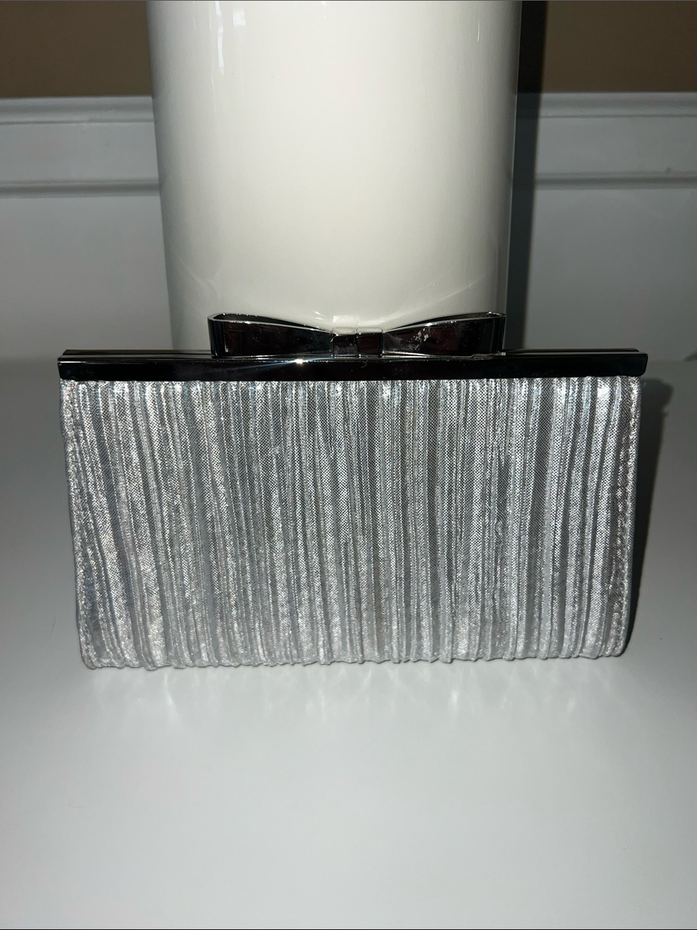 Vintage Metallic Silver Pleated Evening Clutch with Bow Clasp